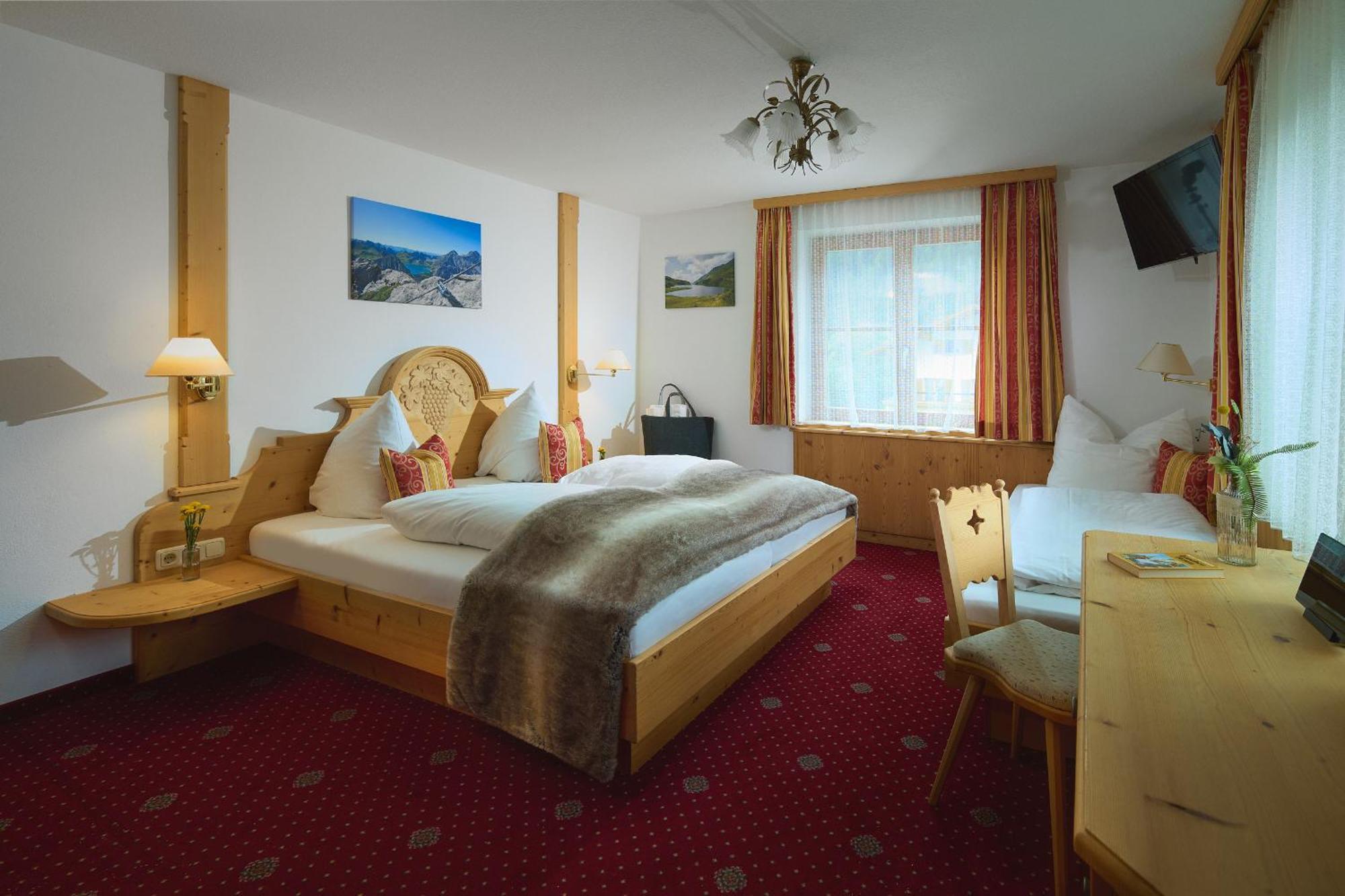 Montafon Moments Hotel Gortipohl Bagian luar foto