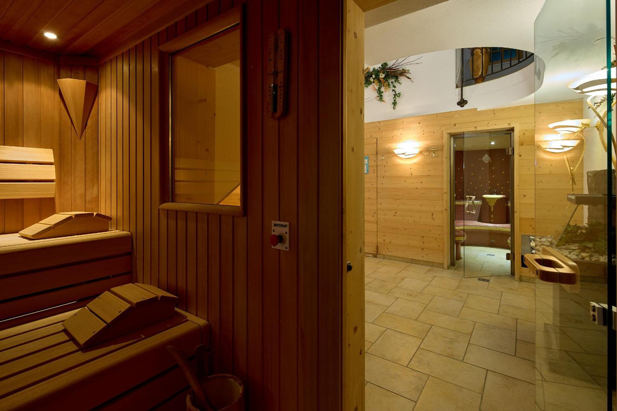 Montafon Moments Hotel Gortipohl Bagian luar foto